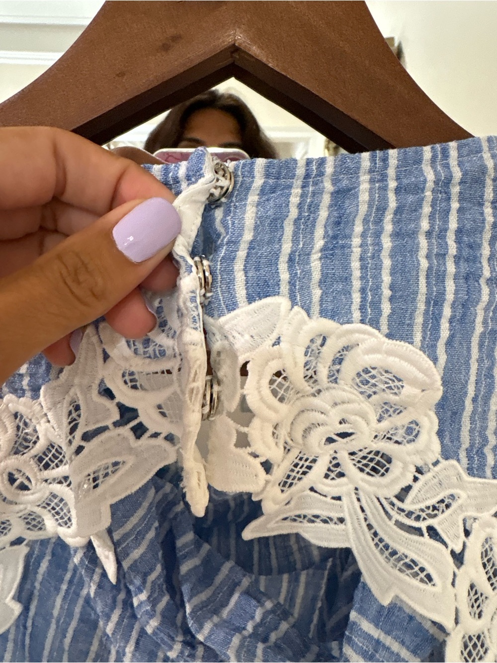 COMMENSE MEDIUM side panel cut out Blue & White Striped Lace-Inset Women’s Dress - Picture 4 of 14